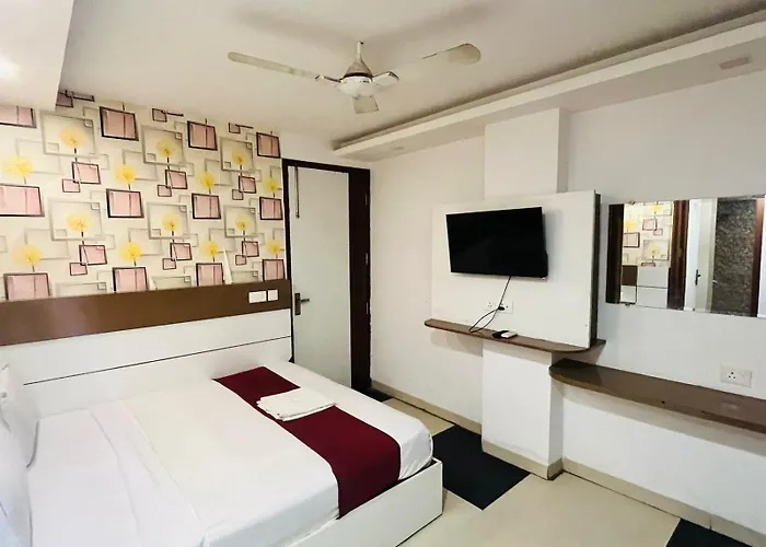 Hotel Park Suites At Airport